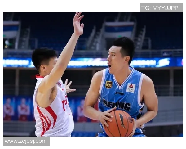 南京篮球队以57分领跑精英赛积分榜展现强大实力和团队合作精神